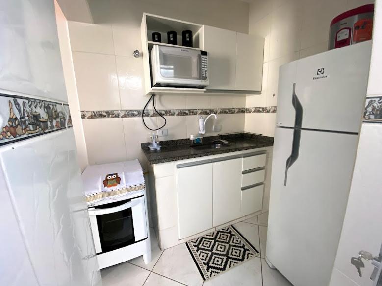 Loft Centro Com Ar Condicionado Charme & Aconchego Villa โบยตูวา ภายนอก รูปภาพ