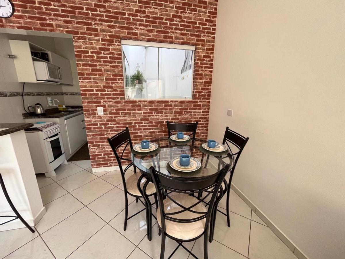 Loft Centro Com Ar Condicionado Charme & Aconchego Villa โบยตูวา ภายนอก รูปภาพ