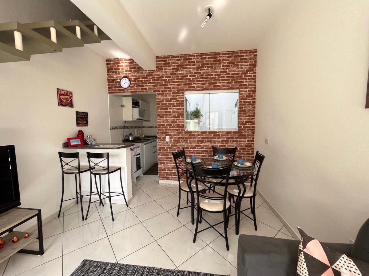 Loft Centro Com Ar Condicionado Charme & Aconchego Villa โบยตูวา ภายนอก รูปภาพ